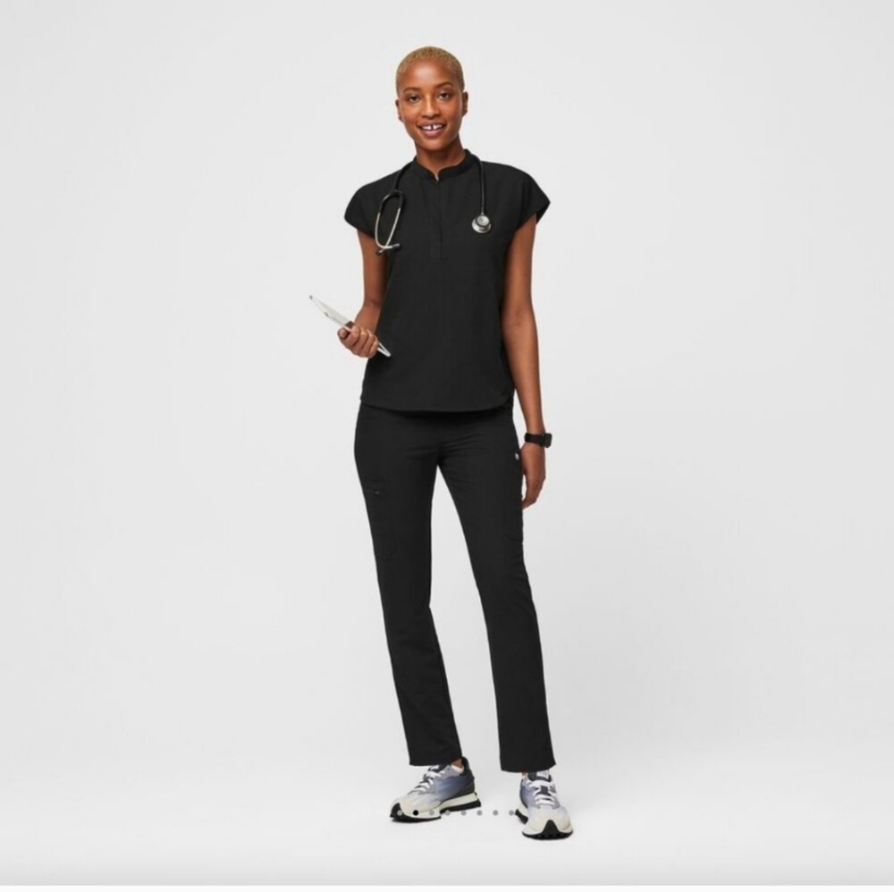 Figs black scrub set, Rafela top, yola skinny pants